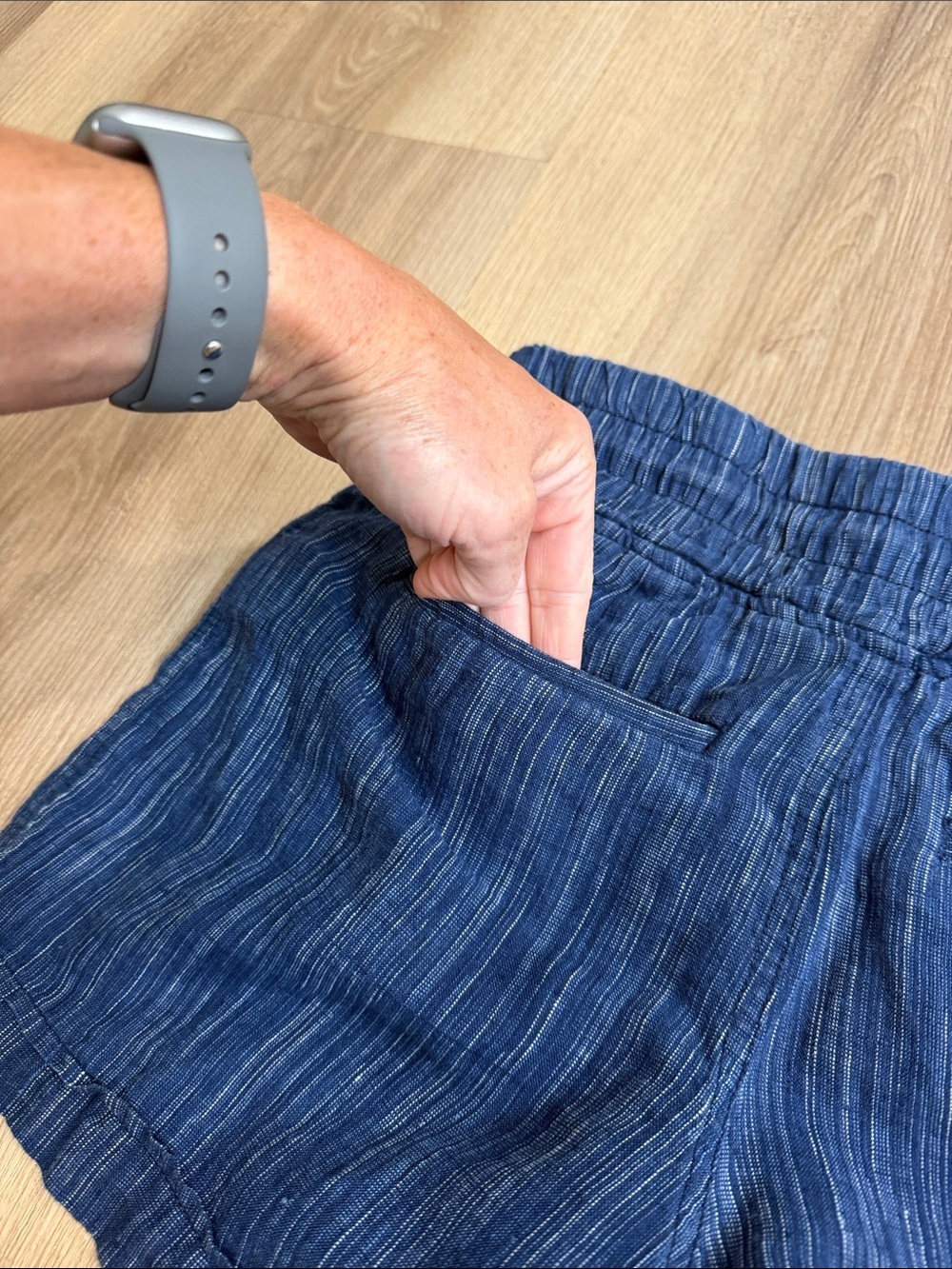 Athleta Cabo Blue 100% Linen Textured Drawstring Shorts Size 0 and 8 - Picture 7 of 11